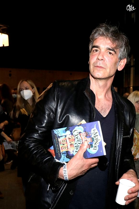 Xavier De Moulins (Toute la famille ensemble - Editions Flammarion) au "Festival du Livre de Paris 2022" au Grand Palais Éphémère de Paris, le 23 avril 2022.
© Cédric Perrin/Bestimage