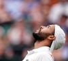 Dimanche 6 juillet 2025, Laurent Lokoli a perdu sur le court face à Antoine Escoffier en finale de l’Open d’Ajaccio. Après avoir fondu en larmes, il a annoncé sa retraite prochaine à 36 ans.
Laurent Lokoli réagit lors de son match contre Casper Ruud (non représenté) le premier jour du tournoi de Wimbledon 2023 au All England Lawn Tennis and Croquet Club de Wimbledon. Date de la photo : lundi 3 juillet 2023. ... Wimbledon 2023 - Jour 1 - All England Lawn Tennis and Croquet Club ... 03-07-2023 ... Londres ... Royaume-Uni ... Crédit photo : John Walton/PA Wire.