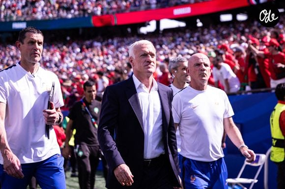 Didier Deschamps, sélectionneur de l'équipe de France, exulte après le match de quarts de finale de la Coupe du monde de la FIFA 2026 opposant la France au Maroc, au Boston Stadium, le 9 juillet 2026 à Foxborough, aux États-Unis. (Photo de Victor Monteiro/PxImages) (Crédit photo : © Victor Monteiro/PX Imagens via ZUMA Press Wire/ABACAPRESS.COM)