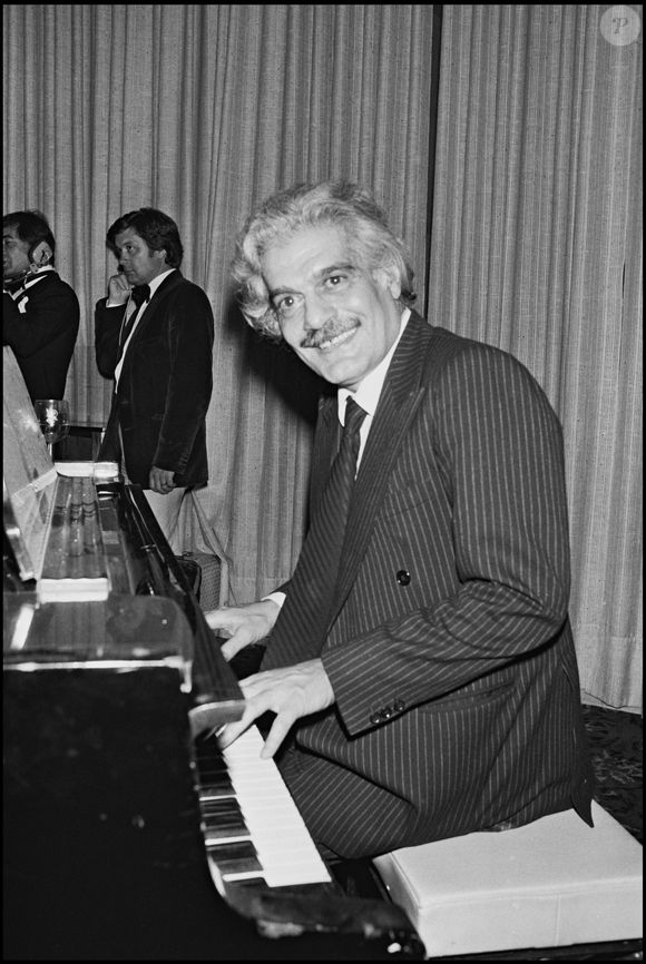 Archives - Omar Sharif au Festival de Cannes en 1982. (ANGELI-RINDOFF / BESTIMAGE).