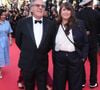 L’acteur profite ensuite de son refuge provençal, où il vit depuis plusieurs années avec Aude Ambroggi.

Daniel Auteuil et sa femme Aude Ambroggi - Montée des marches de la cérémonie de clôture du 78ème Festival International du Film de Cannes, au Palais des Festivals à Cannes. Le 24 mai 2025
© Jacovides-Moreau / Bestimage