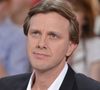 Claude François Jr. ami avec le fils d’une autre star des années 60
Archives - Claude François Jr. dans Vivement Dimanche.