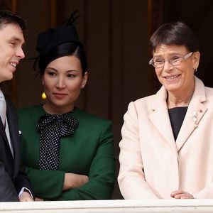 Marie Ducruet a joué un rôle important. 

Louis Ducruet et sa femme Marie Ducruet (Chevallier), La princesse Stéphanie de Monaco - La famille princière de Monaco au balcon du palais, à l'occasion de la Fête Nationale de Monaco. © Dominique Jacovides/Bestimage
