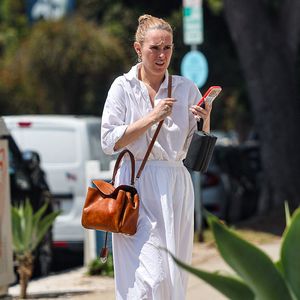 Rumer Willis dans les rues de Beverly Hills à Los Angeles. Photo par Backgrid USA / Bestimage
