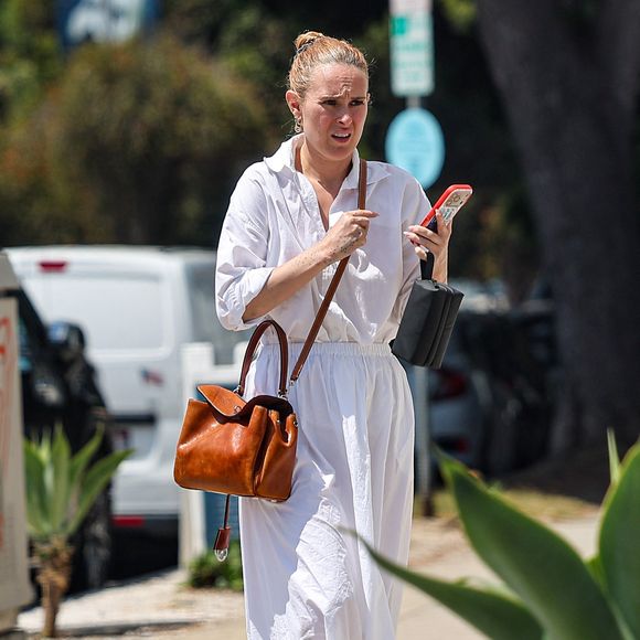 Rumer Willis dans les rues de Beverly Hills à Los Angeles. Photo par Backgrid USA / Bestimage