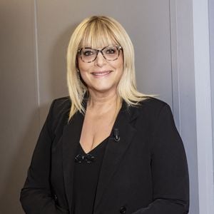 Caroline Diament en backstage de l'enregistrement de l'émission "Les Grosses Têtes", présentée par Laurent Ruquier et diffuséele 19 décembre sur France 2. Le 8 décembre 2020
© Jack Tribeca / Bestimage