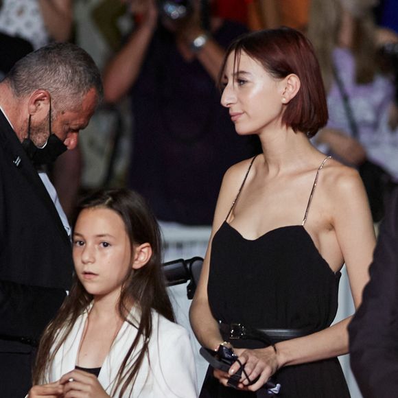 Alice et Joe Attal (les filles de Charlotte Gainsbourg) - Montée des marches du film «Jane par Charlotte» lors du 74ème Festival International du Film de Cannes. Le 7 juillet 2021
© Borde-Jacovides-Moreau / Bestimage