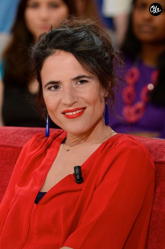 Mazarine Pingeot - Enregistrement de l'émission "Vivement Dimanche" à Paris le 30 avril 2014. l'émission sera diffusée le 4 mai. COADIC GUIREC / BESTIMAGE