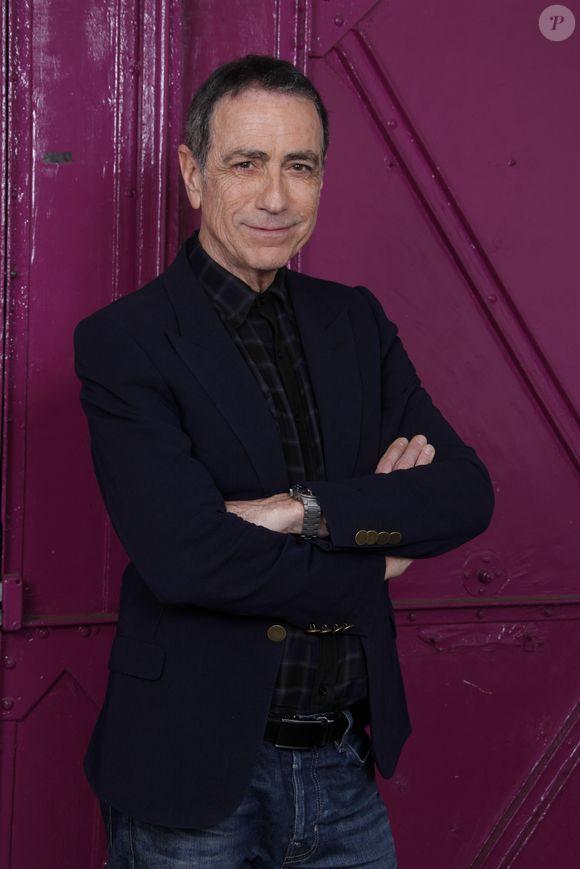 Alain Chamfort - Enregistrement de l'émission "Du côté de Chez Dave" Spéciale Alain Chamfort, qui sera diffusée le 31 mai 2015 sur France 3