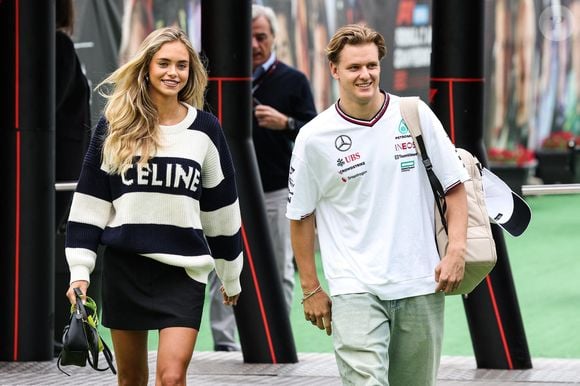 L'avenir s'annonce toutefois meilleur pour la famille notamment les deux enfants : Mick s'éclate en endurance et Gina-Maria attend un bébé.

© Xavi Bonilla / Panoramic / Bestimage