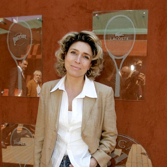Marie-Ange Nardi arrive au 'Village VIP' pendant le tournoi de tennis de Roland Garros à Paris, France, le 2 juin 2006. Photo Gouhier-Nebinger-Zabulon/ABACAPRESS.COM.