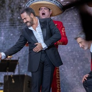José Garcia, Antoine de Caunes (habillé en Dior Homme) - 47ème édition de la cérémonie des César à l'Olympia à Paris le 25 février 2022.
© Borde / Jacovides / Bestimage