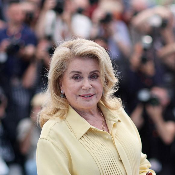 Le samedi 15 août 2026 est une date que n’est pas près d’oublier le restaurant Sapori d’Italia, en Normandie. 

Catherine Deneuve au photocall du film "Gentle Monster" lors du 79ème Festival International du Film de Cannes (12 - 23 mai 2026), le 16 mai 2026. © Jacovides / Moreau / Bestimage