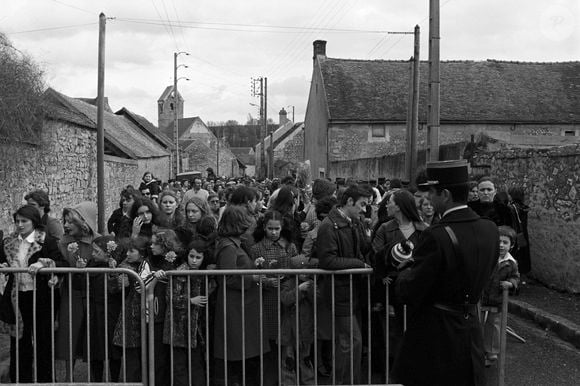 Archives - En France, à Dannemois, obsèques de Claude François le 15 mars 1978. (Jean-Claude Colin via Bestimage).