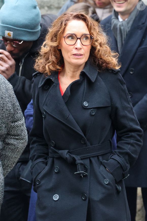 Marie-Sophie Lacarrau - Sortie des obsèques de Catherine Laborde en l’église Saint-Roch à Paris, le 6 février 2025. 
© Jacovides - Moreau / Bestimage
