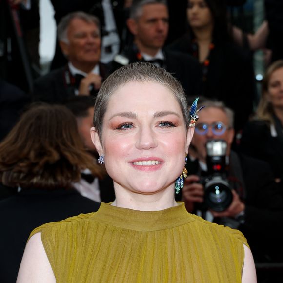 Emilie Dequenne - Montée des marches du film « Le deuxième acte » pour la cérémonie d’ouverture du 77ème Festival International du Film de Cannes, au Palais des Festivals à Cannes. Le 14 mai 2024
© Jacovides-Moreau / Bestimage