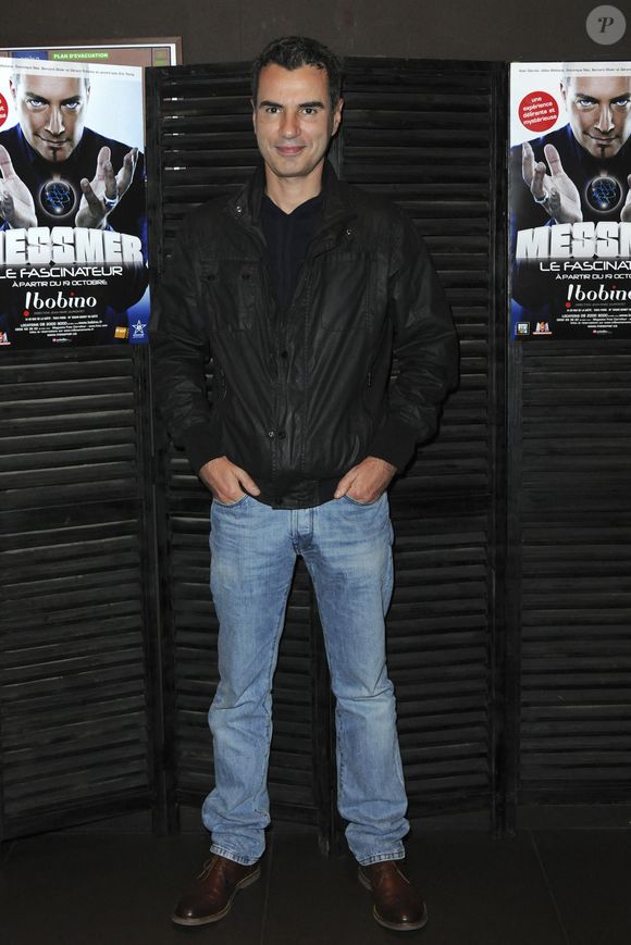EXCLUSIF - Laurent Luyat assiste à la première du spectacle d'hypnose 'Messmer Le Fascinateur' au théâtre Bobino à Paris, France, le 2 octobre 2012. Photo de Aurore Marechal/ABACAPRESS.COM