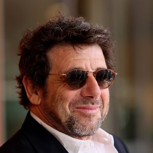 Patrick Bruel - Les célébrités au village lors des Internationaux de France de Tennis de Roland Garros le 1er juin 2025. © Dominique Jacovides / Bestimage