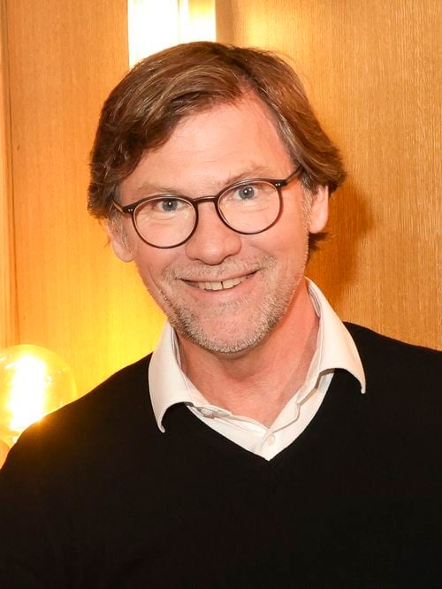 Laurent Romejko : à 1 heure de Paris, l'animateur de France 3 profite d'un havre de paix au vert avec ses deux ânesses