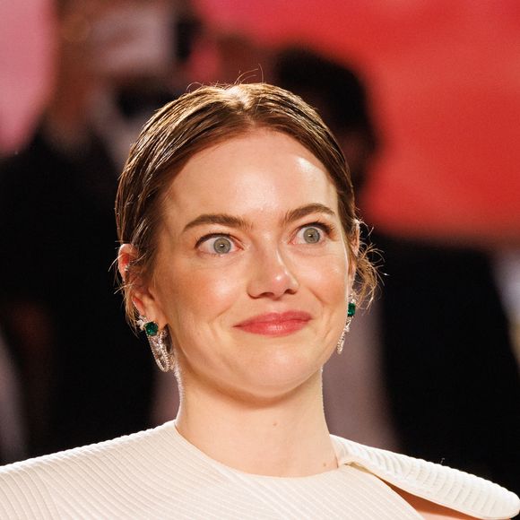 Emma Stone - Descente des marches du film « Eddington » lors du 78ème Festival International du Film de Cannes, au Palais des Festivals à Cannes. Le 16 mai 2025
© Jacovides-Moreau / Bestimage