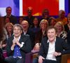 Laurent Voulzy et Alain Souchon lors de l'enregistrement de l'émission "Famille je vous aime" présentée par M.Drucker et qui sera diffusée le 29 décembre sur France 3, au studio Rive gauche, à Paris, France, le 2 décembre 2025. © Gaffiot-Perusseau/Bestimage