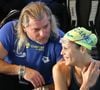 L'ex-protégée de Philippe Lucas veut désormais tester ses limites en course à pied.
EXCLUSIF - Laure Manaudou s'entretient avec son ancien entraîneur Philippe Lucas lors des championnats de France de natation en shortcourse à Nîmes, France, le 8 décembre 2007. Photo by Mehdi Taamallah/ABACAPRESS.COM