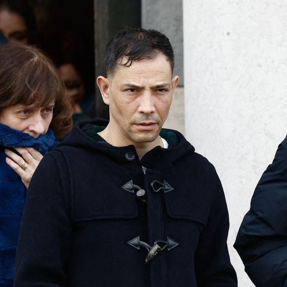 Steevy Boulay - Sorties des obsèques d’Isabelle Mergault à la Coupole du Père-Lachaise à Paris le 30 mars 2026. © Cyril Moreau - Dominique Jacovides / Bestimage