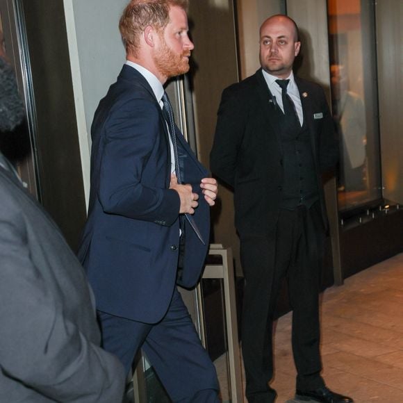 Le prince Harry à la sortie des WellChild Awards à Londres le 8 septembre 2025. Backgrid UK/ Bestimage
