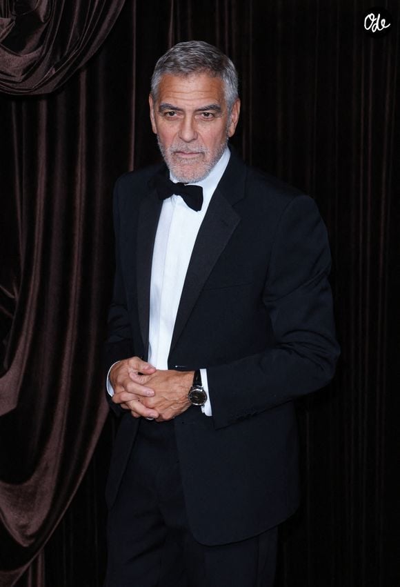 George Clooney assiste à la cérémonie des Albies 2026 au Musée d'histoire naturelle de Londres, au Royaume-Uni, le 9 octobre 2026. Photo : Splash News/ABACAPRESS.COM