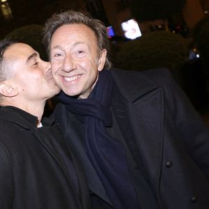 Stéphane Bern n'a de son côté pas réagi mais, nul doute qu'il est d'un grand soutien pour Yori dans cette épreuve. 

Stéphane Bern et son compagnon Yori Bailleres - Soirée de gala pour la Fondation de la Recherche en Physiologie, "Les Stéthos d'Or" au Four Seasons Hôtel George V à Paris le 24 mars 2025. © Cédric Perrin/Bestimage