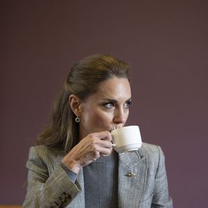 Kate Middleton visite la RAF Coningsby, dans le Lincolnshire, le 2 octobre 2025.

Photo : Julien Burton / Bestimage