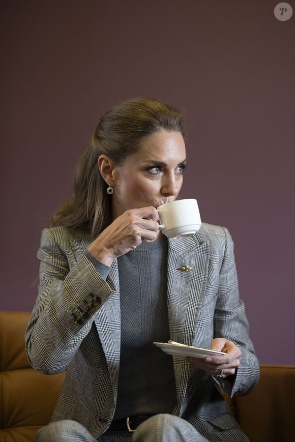 Kate Middleton visite la RAF Coningsby, dans le Lincolnshire, le 2 octobre 2025.

Photo : Julien Burton / Bestimage