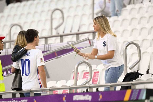Mathilde Cappelaere a pu rejoindre Dylan Deschamps, le fils de Didier Deschamps, au Qatar pour la Coupe du monde de football, le 4 décembre 2022.
© JB Autissier / Panoramic / Bestimage