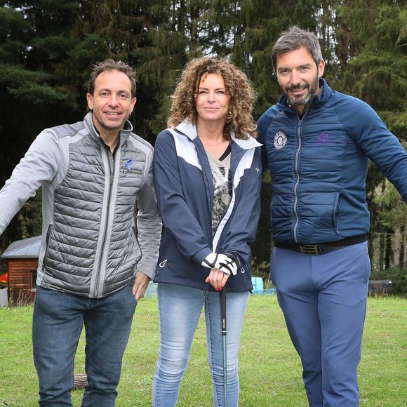 Philippe Candeloro, Manuela Lopez et Franck Sémonin lors de l'opération "Golf pour tous", organisé par l'association Balles Blanches à l'occasion de la première édition du " Festival des programmes jeunesse" de Lourdes le 25 octobre 2020.

Agence / Bestimage