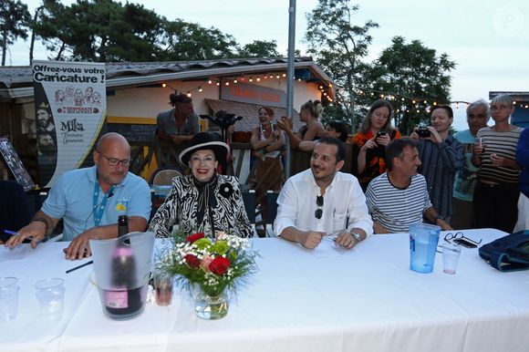 Exclusif - Franck Couderc (directeur du Camping), Geneviève de Fontenay, Sébastien Cordier fils de Gilbert Cordier propriétaire du Camping de la Dune et Marc Choquet de Chéri FM - Le camping de la Dune à La Teste de Buch en Gironde (Alias Camping des Flots Bleus - lieu de tournage du film Camping 1,2,3) a fêté ses 50 ans le 3 Août 2016. © Jean-Marc Lhomer/Bestimage