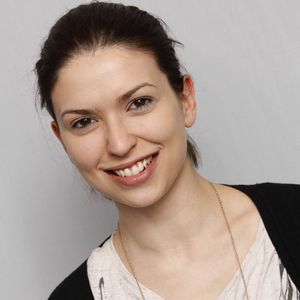 Lucie Bernardoni - Archives - People à l'émission "On repeint la musique" à Paris, le 14 mars 2014