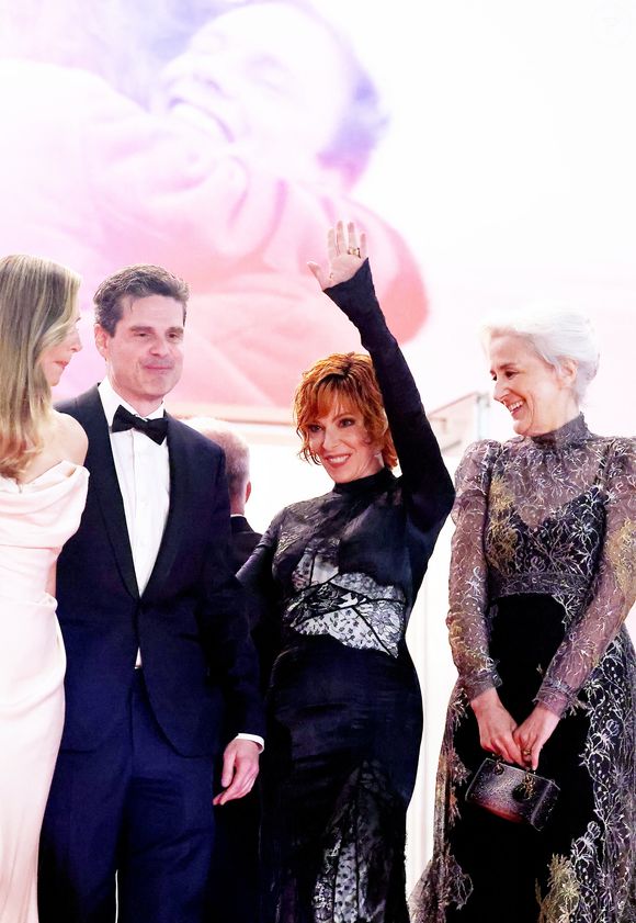 Cécile de France, Yann Gozlan, Mylène Farmer, Tatiana de Rosnay - Montée des marches du film « Dalloway » lors du 78ème Festival International du Film de Cannes, au Palais des Festivals à Cannes. Le 15 mai 2025
© Jacovides-Moreau / Bestimage