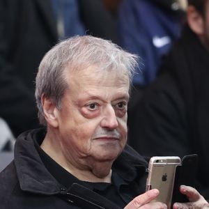 Guy Carlier (très amaigri) lors du match Paris Saint-Germain contre OGC Nice au Parc des Princes à Paris, France, le 11 décembre 2016. Le PSG fait match nul 2-2 contre le OGC Nice. © Cyril Moreau/Bestimage
