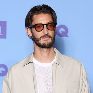 Pierre Niney lors du 79e Festival International du Film de Cannes, le 16 mai 2026. © Denis Guignebourg / Bestimage