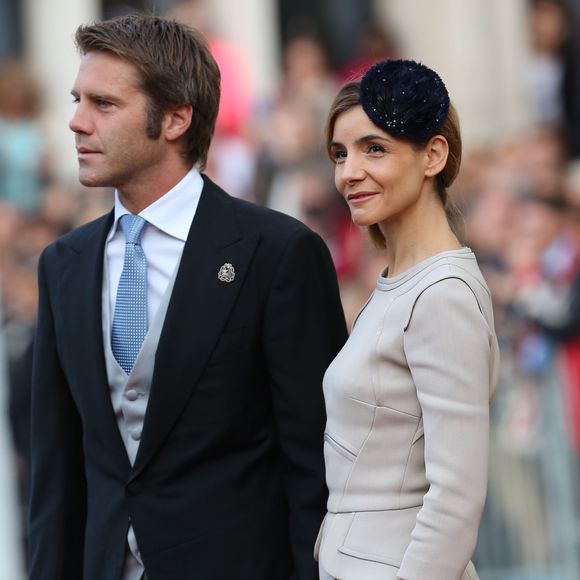 Après avoir passé plus de 20 ans avec Clotilde Courau, Emmanuel-Philibert de Savoie a annoncé sa rupture avec la comédienne. 

Le prince Emmanuel Philibert de Savoie et Clotilde Courau - Arrivees a la cathedrale pour le mariage religieux du prince Guillaume de Luxembourg et de la comtesse Stephanie de Lannoy a Luxembourg, le 20 octobre 2012. © JACOVIDES-MOREAU / BESTIMAGE