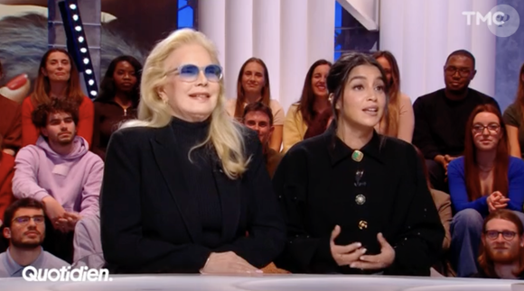 Les deux femmes se sont livrées sur leur rencontre qui ne s'est pas exactement passée comme prévue.  

Leïla Bekhti était l'invitée avec Sylvie Vartan de Yann Barthès dans l'émission Quotidien sur TMC mercredi 12 mars 2025 à l'occasion de la sortie prochaine du film "Ma mère, Dieu et Sylvie Vartan", de Ken Scott.