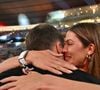 L'ancienne Miss Univers a déjeuné au restaurant "Gaïa", dont le capitaine du XV de France est copropriétaire.

Iris Mittenaere et son compagnon Antoine Dupont à l'issue de la victoire des Toulousains en finale du Top 14, face à Montpellier (28 - 20) au stade de France, le 27 juin 2026. 

© Christian Liewig / Bestimage