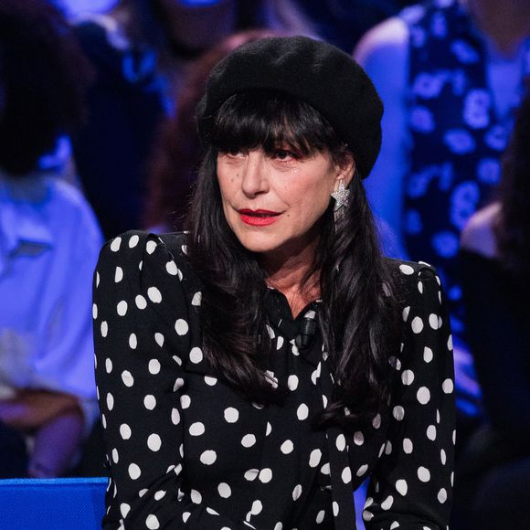 Elle a choisi de ne pas évoquer la mort de son fils Diego, disparu tragiquement en mars 2025.


Lio à l'enregistrement de l'émission "La boite à secrets", présentée par F.Bollaert, qui sera diffusée le 18 octobre sur France 3 en prime time. Le 7 octobre 2019. © Tiziano Da Silva / Bestimage