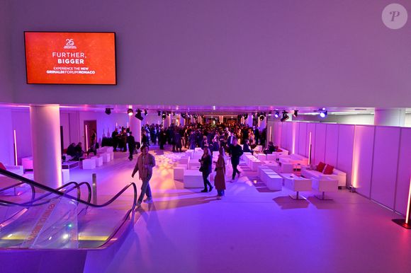 Le prince Albert II de Monaco et la princesse Charlene ont célébré les 25 ans du Grimaldi Forum et inauguré l'extension de l'espace d'exposition accompagné par M. Pierre André Chiappori représentant le ministre d'Etat de la Principauté, M. Henri Fissore, le président du Grimaldi, et de Mme Sylvie Biancheri, la directrice générale, à Monaco le 16 janvier 2025. © Bruno Bebert/Bestimage