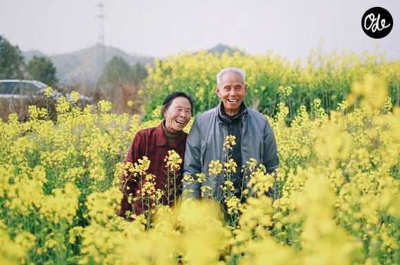 Cette génération aurait aussi grandi avec plus d’interactions réelles et de face-à-face.

Jaddy Liu / Unsplash