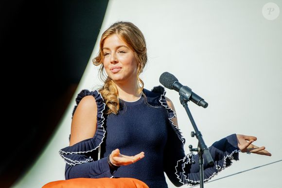 La princesse Alexia des Pays-Bas lors du baptême de la drague suceuse nommée Vox Alexia à Rotterdam le 9 septembre 2023. © Royalportraits Europe/Bernard Rubsamen / Bestimage