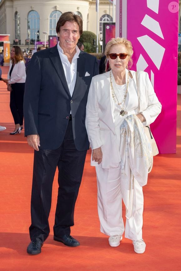 Sylvie Vartan et Tony Scotti - Première du film "Les choses humaines" lors de la 47éme édition du Festival du Cinéma Américain de Deauville le 11 septembre 2021.© Olivier Borde / Bestimage