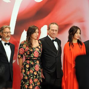 Rétro - Décès de Victoria Jones, fille de Tommy Lee Jones, retrouvée sans vie dans un hôtel à l'âge de 34 ans - Martin Provost, Victoria Jones et son père Tommy Lee Jones (Président du jury), Wei Zhao - 30ème Festival International du Film de Tokyo. Le 25 octobre 2017
© Hiroko Tanaka / Zuma Press / Bestimage
