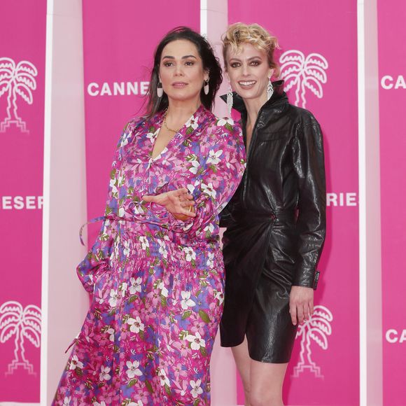 Lola Dewaere, Sara Mortensen de la série "Astrid et Raphaëlle" - CANNESERIES SAISON 5 au Palais des Festivals et des Congrès de Cannes, vendredi 1 avril 2022. © Christophe Aubert via Bestimage