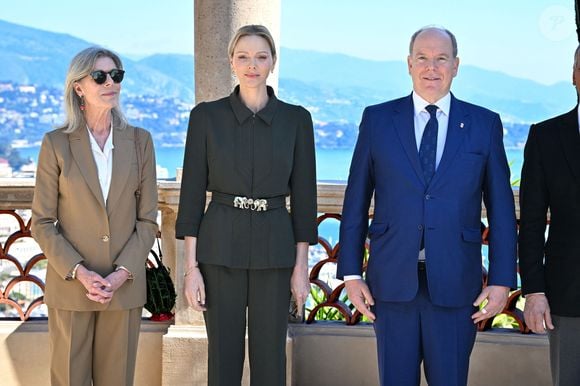 Le prince Albert II de Monaco, sa femme la princesse Charlene et la princesse Caroline de Hanovre ont pu découvrir les travaux d'aménagements réalisés pendant 5 ans au jardin exotique de Monaco avant son ouverture au public le 30 mars.© Bruno Bebert / Bestimage